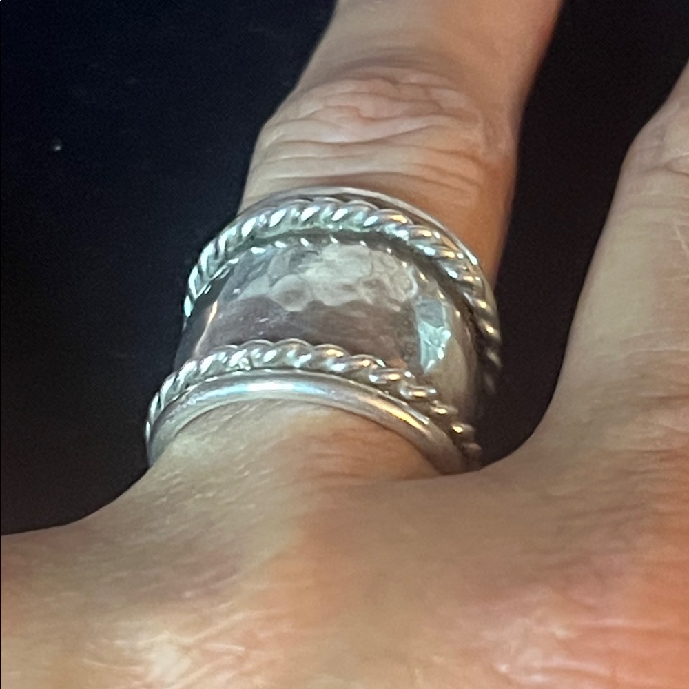 925 STERLING MEXICO signed ring. Size 6.75